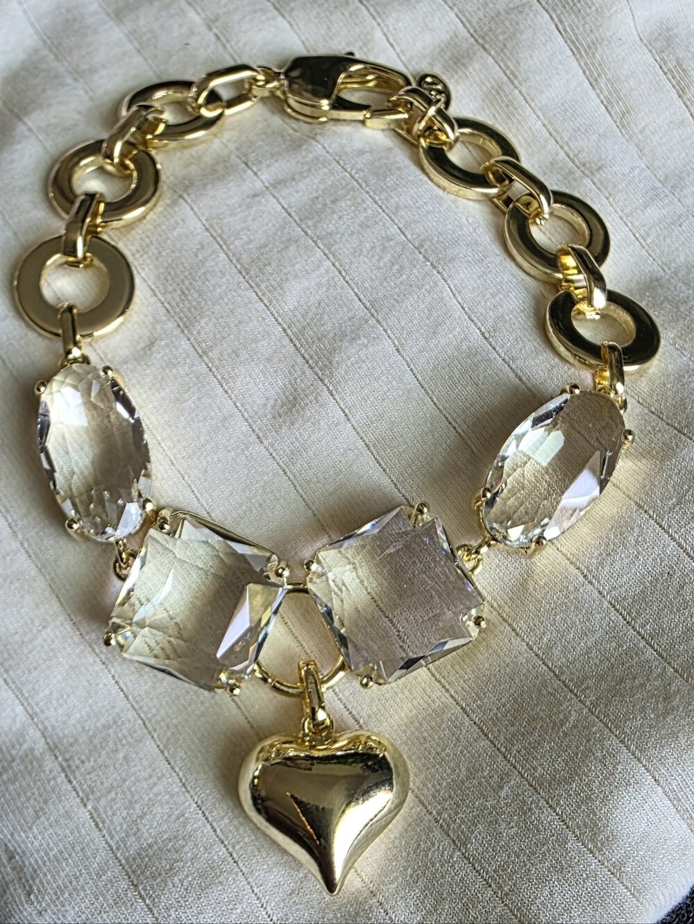 14k Gold Plated Heart Pendant Crystal Bracelet- Clear/Gold